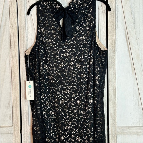 Lace overlay knit top sleeveless - Picture 5 of 6